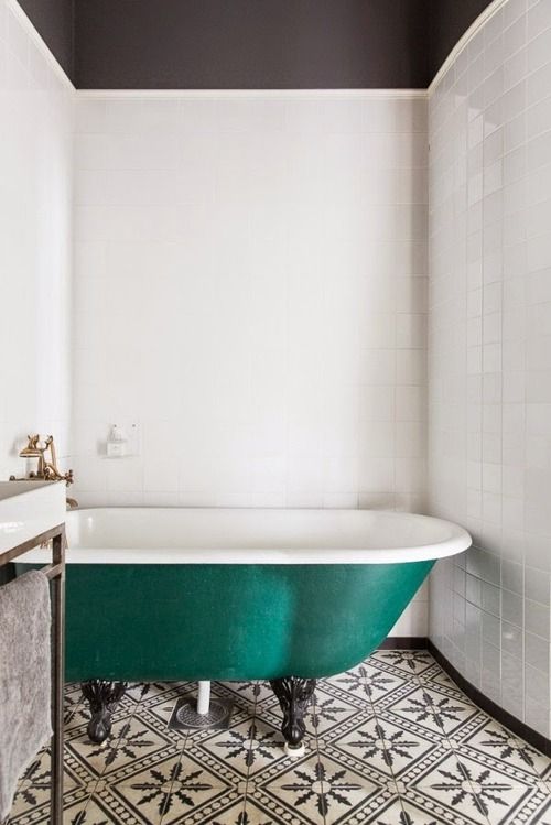 emerald bath